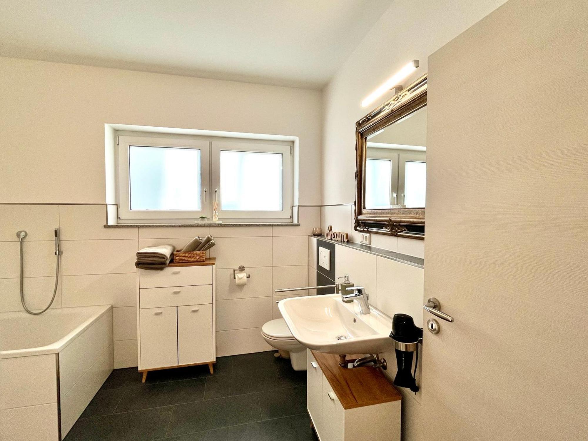 Ferienwohnung Moseltraum, 1-6 Pers, Mit 3 Schlafzimmer Und Panoramabalkon Müden Dış mekan fotoğraf